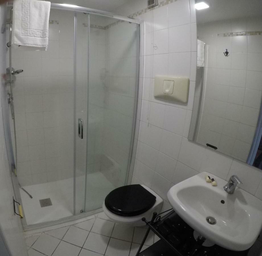 Ace Rooms Vsg Villa San Giovanni Ngoại thất bức ảnh